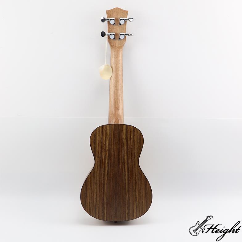 Spruce Walnut Concert ukulele 1