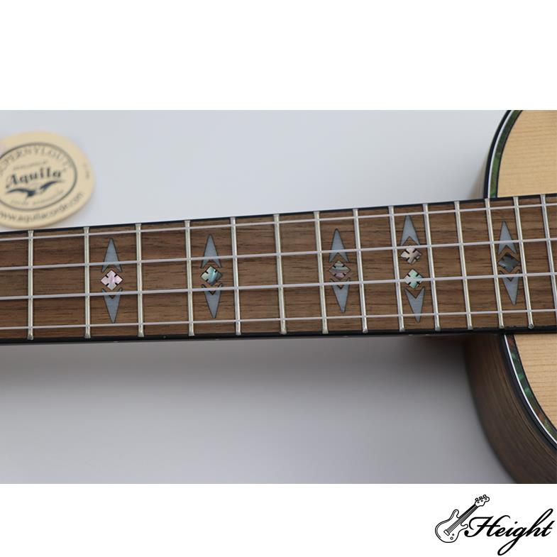 Spruce Walnut Tenor ukulele 7